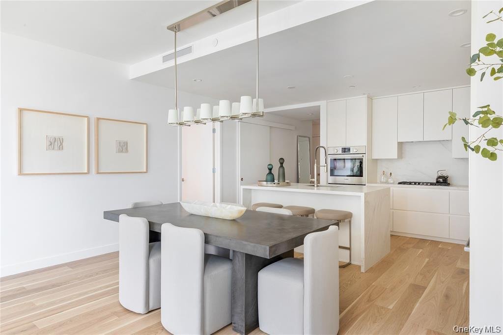 Condo in Long Beach, New York, United States 3 - 18331625