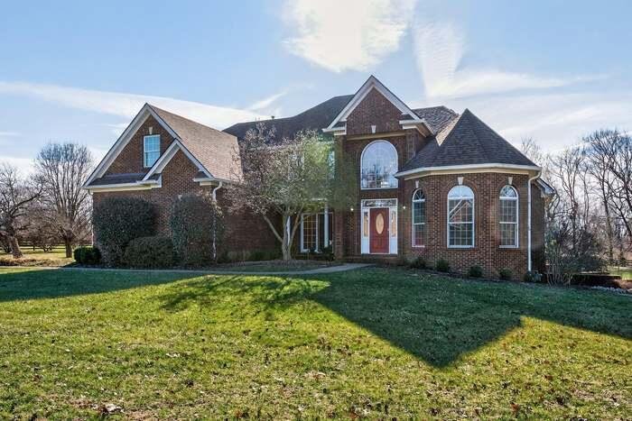 House in Versailles, Kentucky, United States 1 - 18329092
