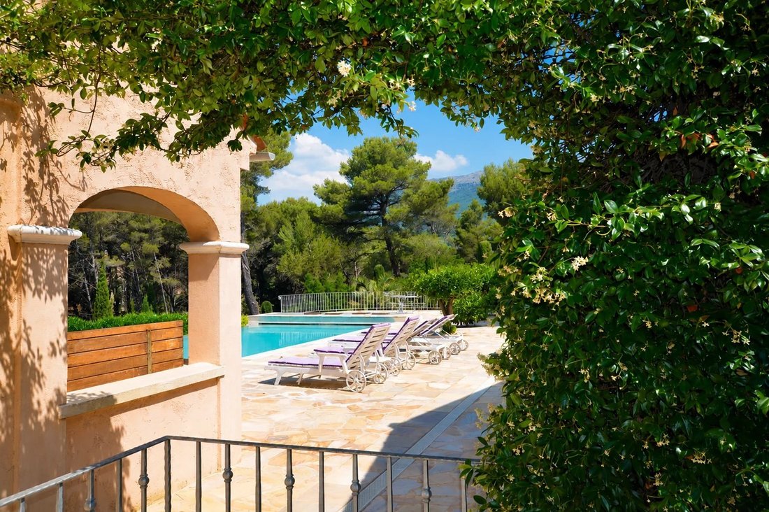 Villa in Cabris, Provence-Alpes-Côte d'Azur, France 3 - 18331886