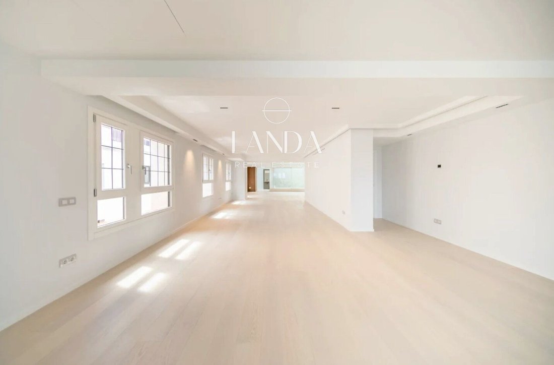 Penthouse in Barrio Salamanca, Madrid, Spain 3 - 18329492