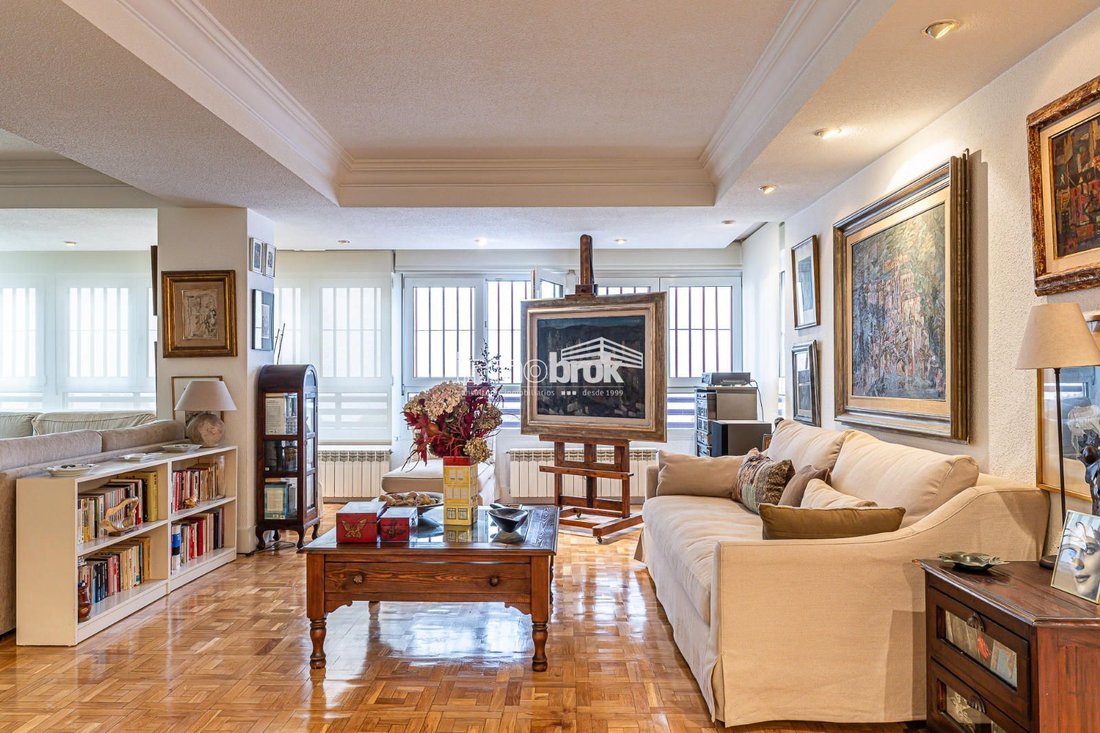 Apartment in Chamartín, Madrid, Spain 2 - 18330036