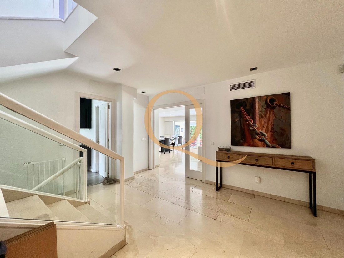 Townhouse in La Moraleja, Alcobendas, Comunidad de Madrid 5 - 18329595