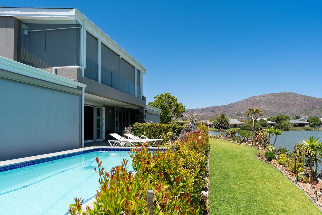 House in Noordhoek, Cape Town, South Africa 3 - 18332217