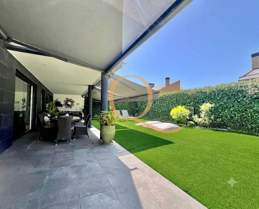 Chalet in Hortaleza, Madrid, Spain 1 - 18329852