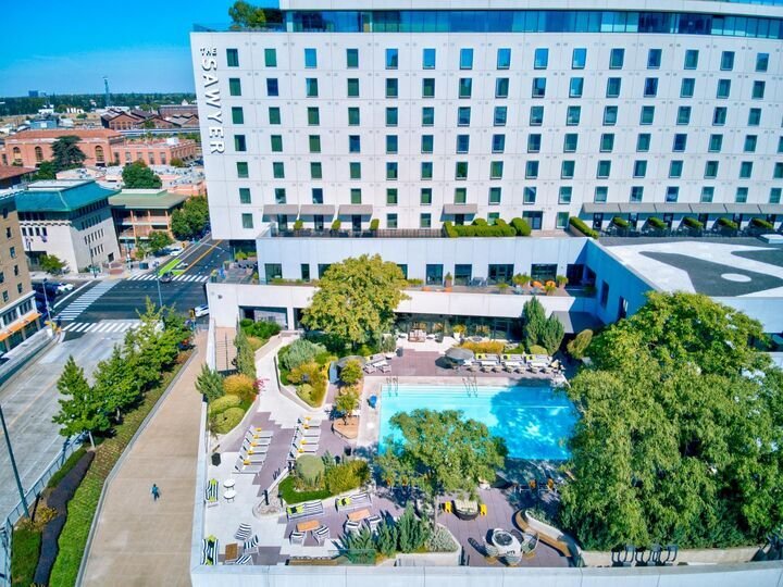 Condo in Sacramento, California, United States 4 - 18332165