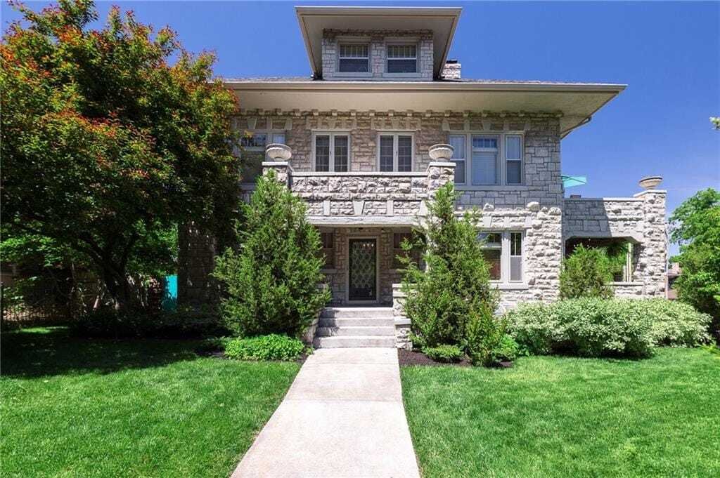 House in Kansas City, Missouri, United States 2 - 17995709