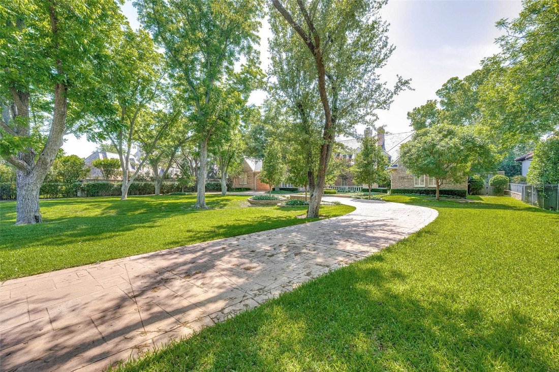 House in Dallas, Texas, United States 2 - 17971380