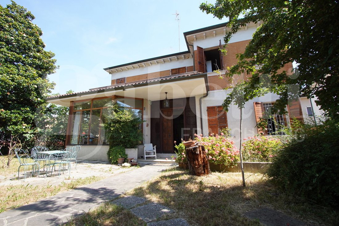 Villa in Mestre Center, Venice, Veneto 5 - 18329926