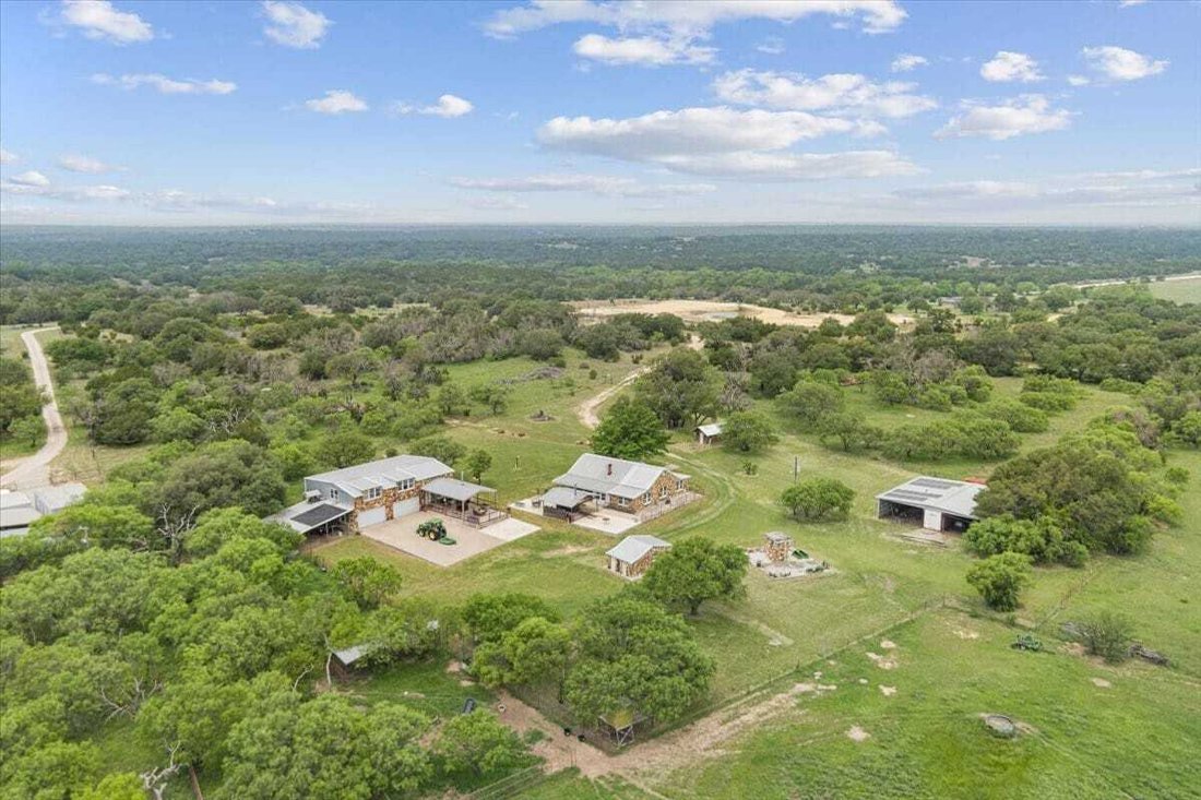 House in Goldthwaite, Texas, United States 1 - 17826283