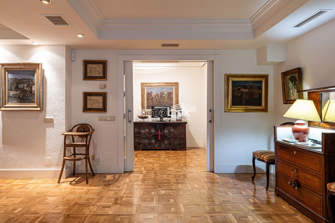 Apartment in Chamartín, Madrid, Spain 4 - 18330036