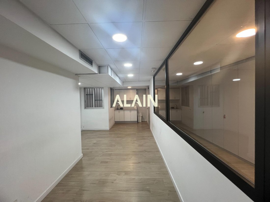 Apartment in Ciutat Vella, Valencia, Spain 4 - 18330682