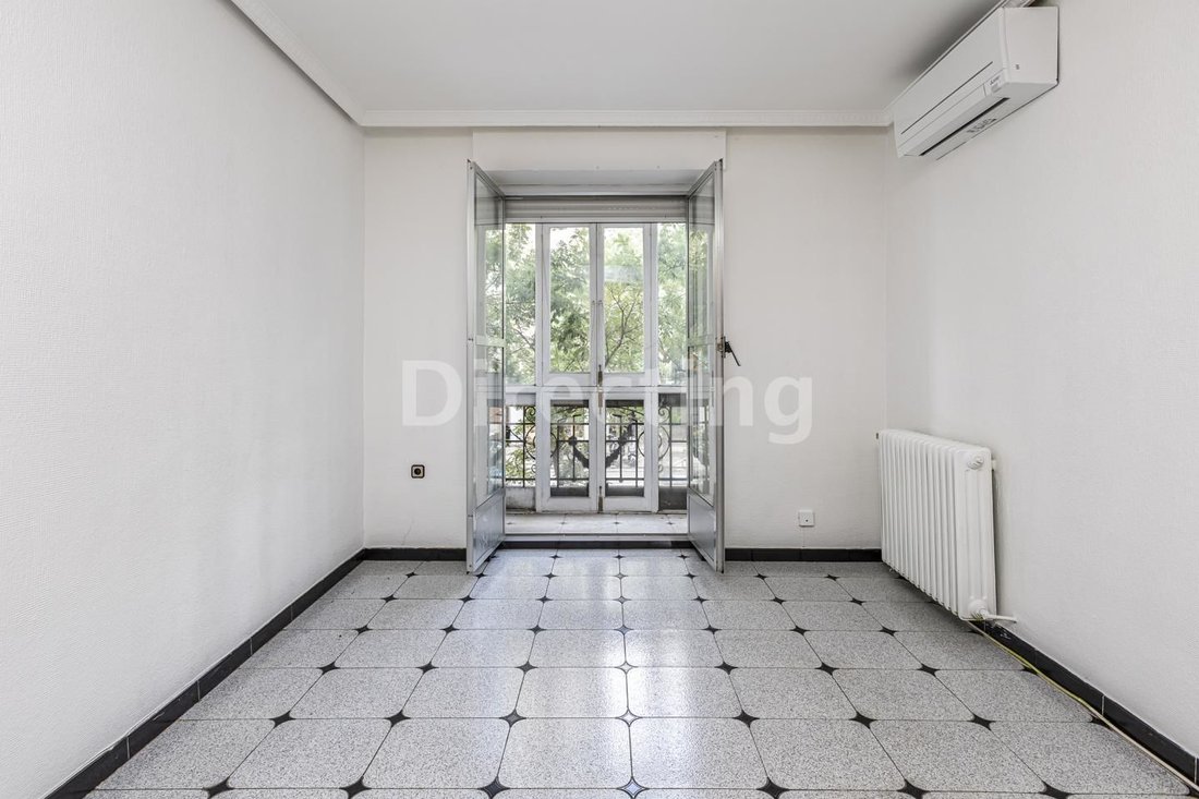 Apartment in Barrio Salamanca, Madrid, Spain 2 - 18329626