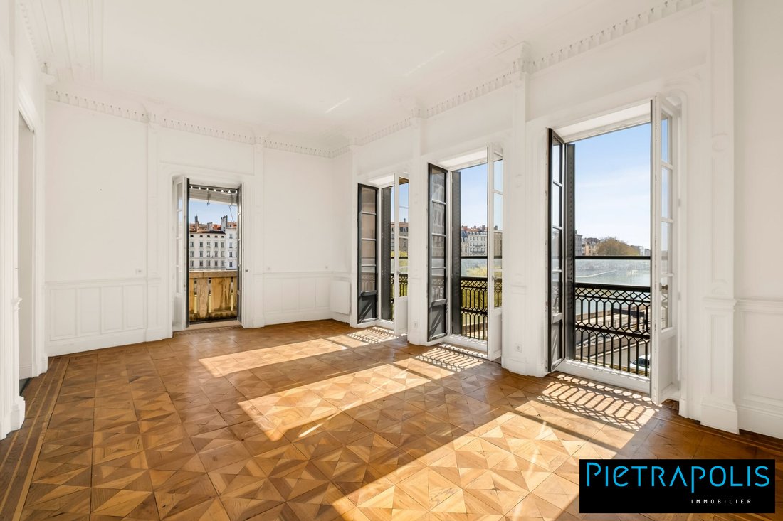 Apartment in Perralière, Lyon, Auvergne-Rhône-Alpes 2 - 18332277