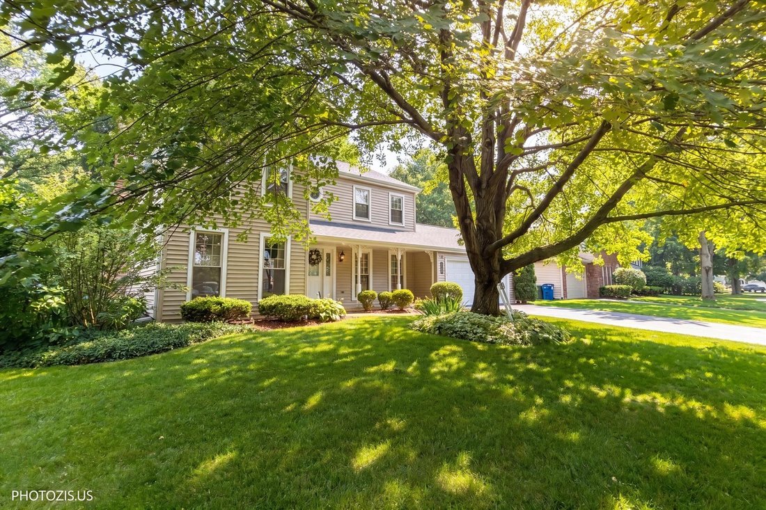 House in Bolingbrook, Illinois, United States 2 - 18330232