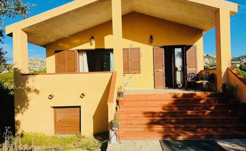 Villa a Arzachena, Sardegna, Italia 1
