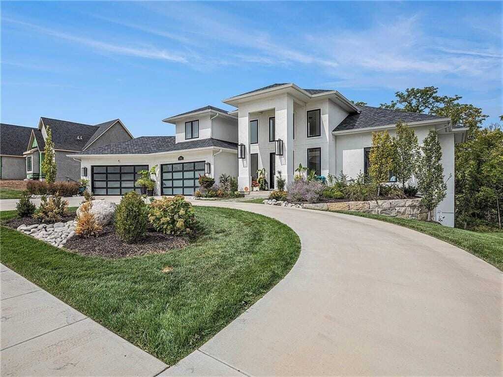 House in Lenexa, Kansas, United States 2 - 17651307