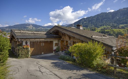 Chalet in Megève, Auvergne-Rhône-Alpes, France 1