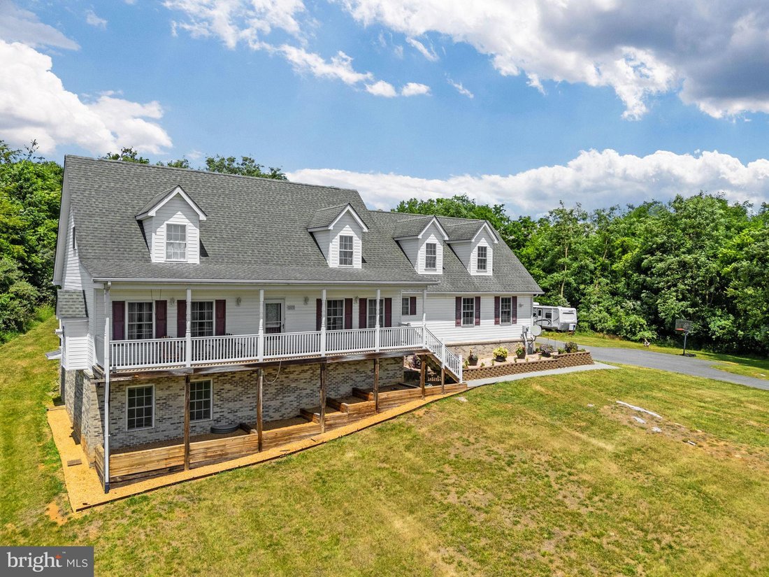 House in Clear Brook, Virginia, United States 2 - 18332056