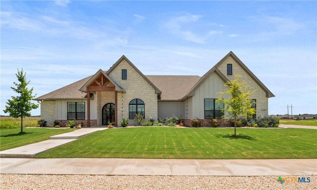 House in Salado, Texas, United States 2 - 18329514