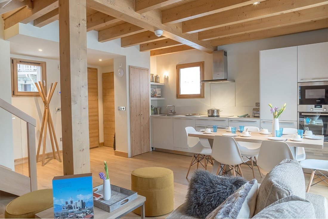 Chalet in Praz-sur-Arly, Auvergne-Rhône-Alpes, France 2 - 17475547