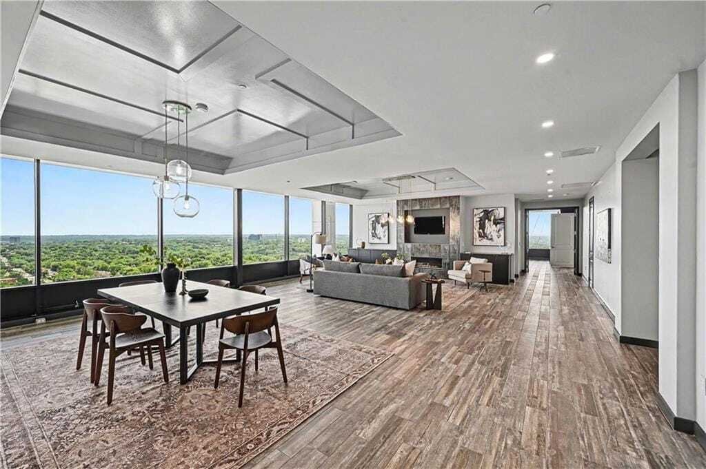 House in Kansas City, Missouri, United States 5 - 18151172