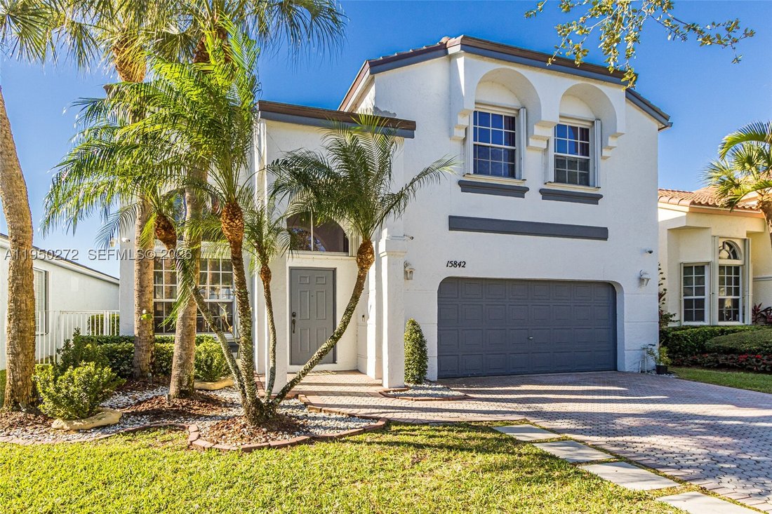 House in Pembroke Pines, Florida, United States 4 - 17203021