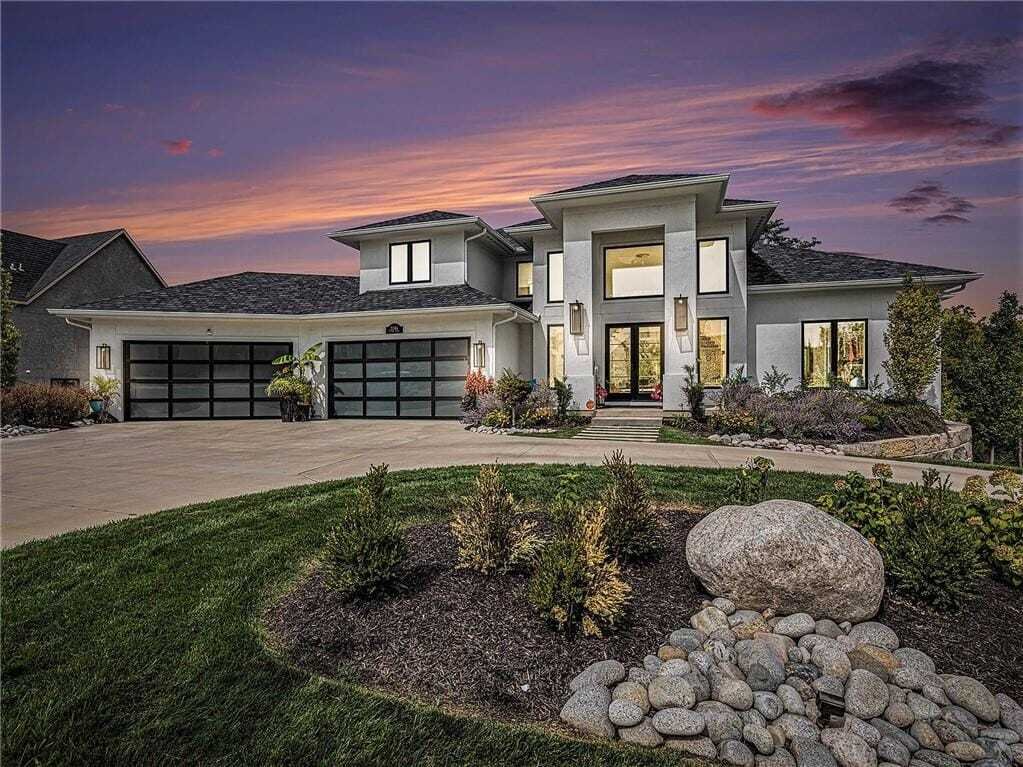 House in Lenexa, Kansas, United States 1 - 17651307