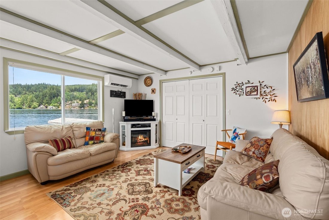 House in Olympia, Washington, United States 5 - 18330331