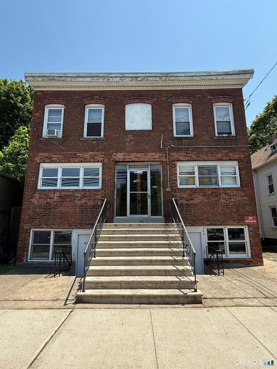 New Haven, Connecticut, United States 1 - 18329344