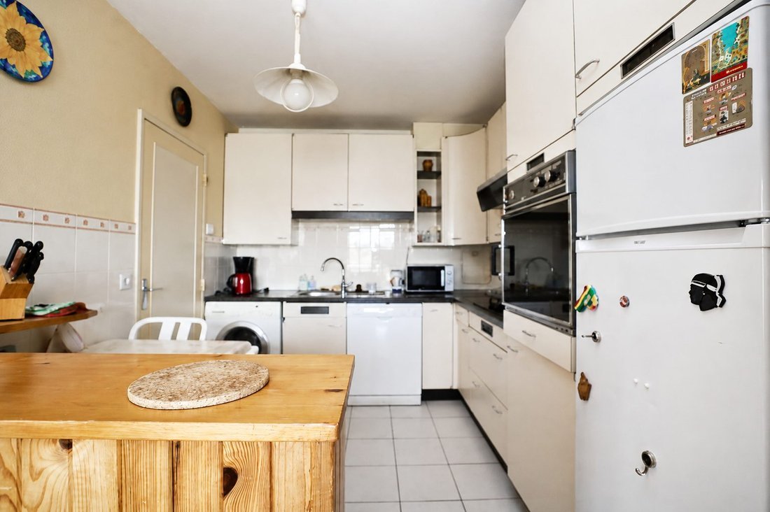 Apartment in Arrondissement of Bobigny, Ile-de-France, France 3 - 18332356