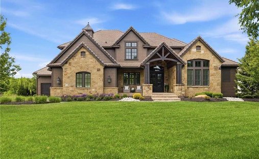 House in Overland Park, Kansas, United States 1