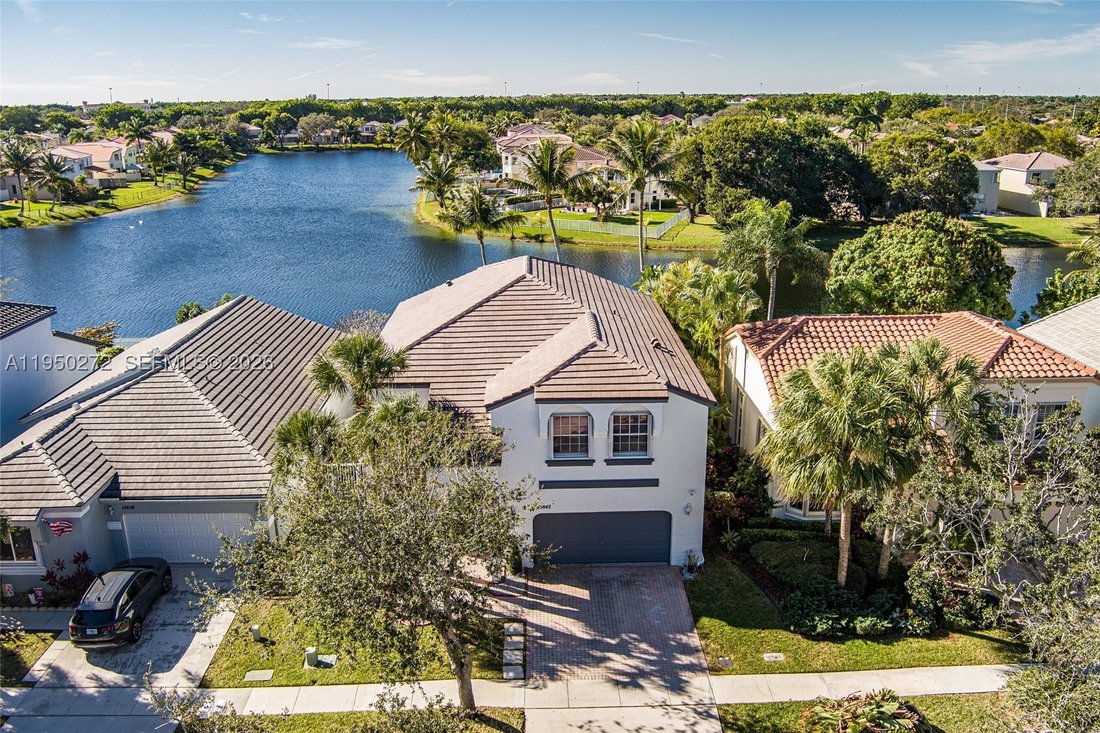 House in Pembroke Pines, Florida, United States 5 - 17203021