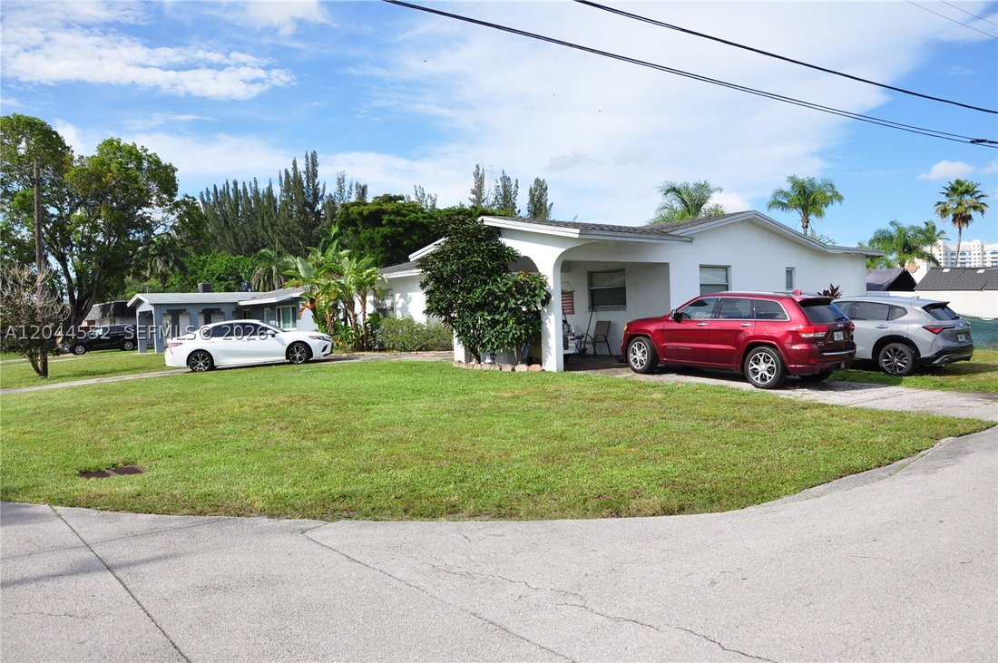 House in Davie, Florida, United States 3 - 18330637
