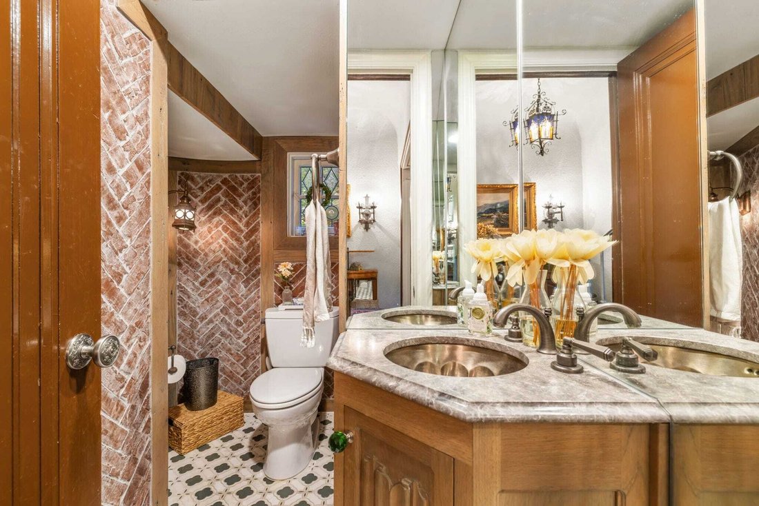 House in Dallas, Texas, United States 5 - 17636995