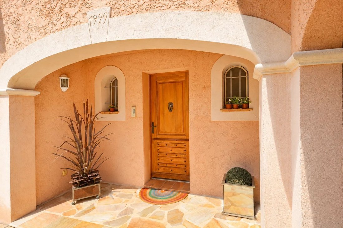 Villa in Cabris, Provence-Alpes-Côte d'Azur, France 4 - 18331886