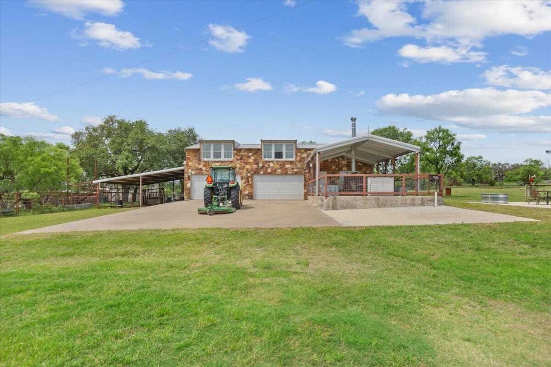 House in Goldthwaite, Texas, United States 4 - 17826283