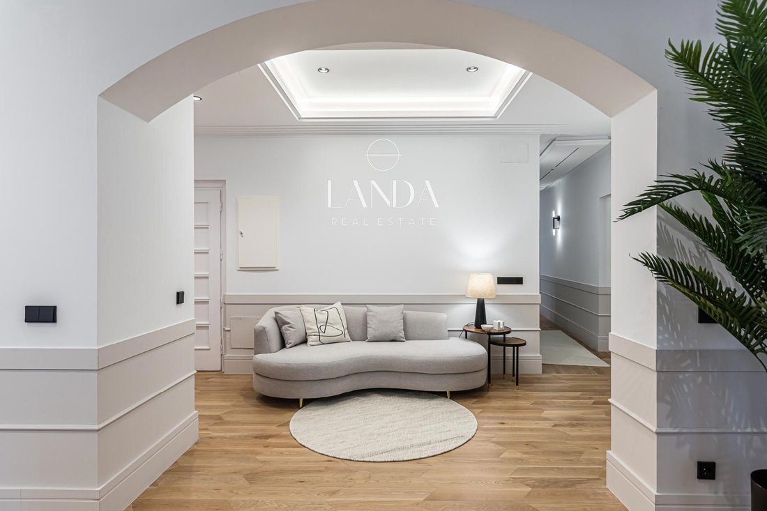 Apartment in Moncloa-Aravaca, Madrid, Spain 2 - 18330097