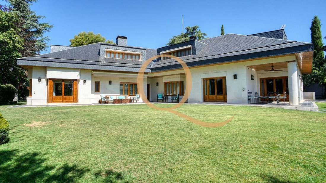 Chalet in Hortaleza, Madrid, Spain 3 - 18330399