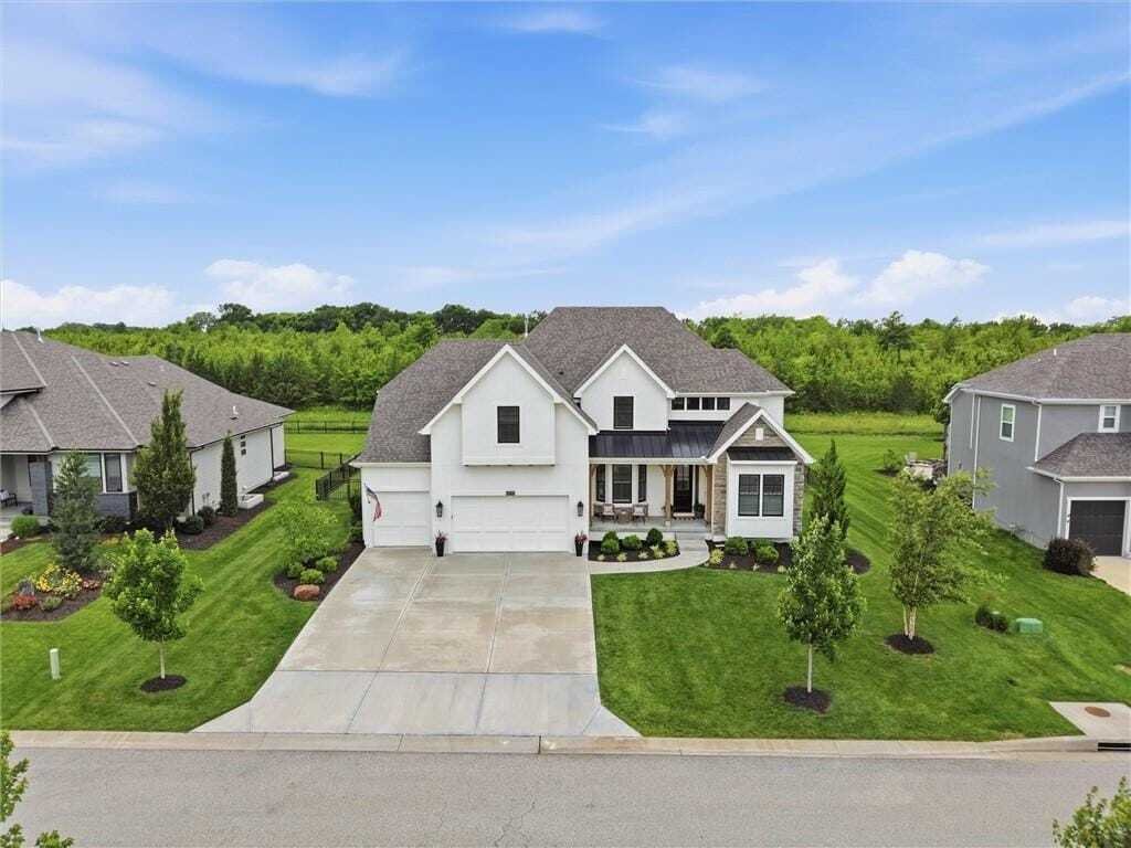 House in Olathe, Kansas, United States 1 - 18168288