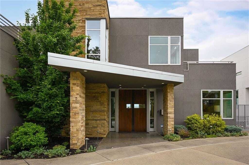 House in Kansas City, Missouri, United States 3 - 18043278