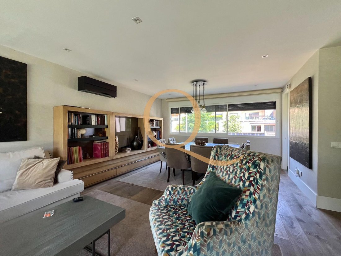 Chalet in Hortaleza, Madrid, Spain 4 - 18329852