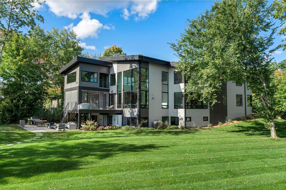 House in Shakopee, Minnesota, United States 1 - 18330214