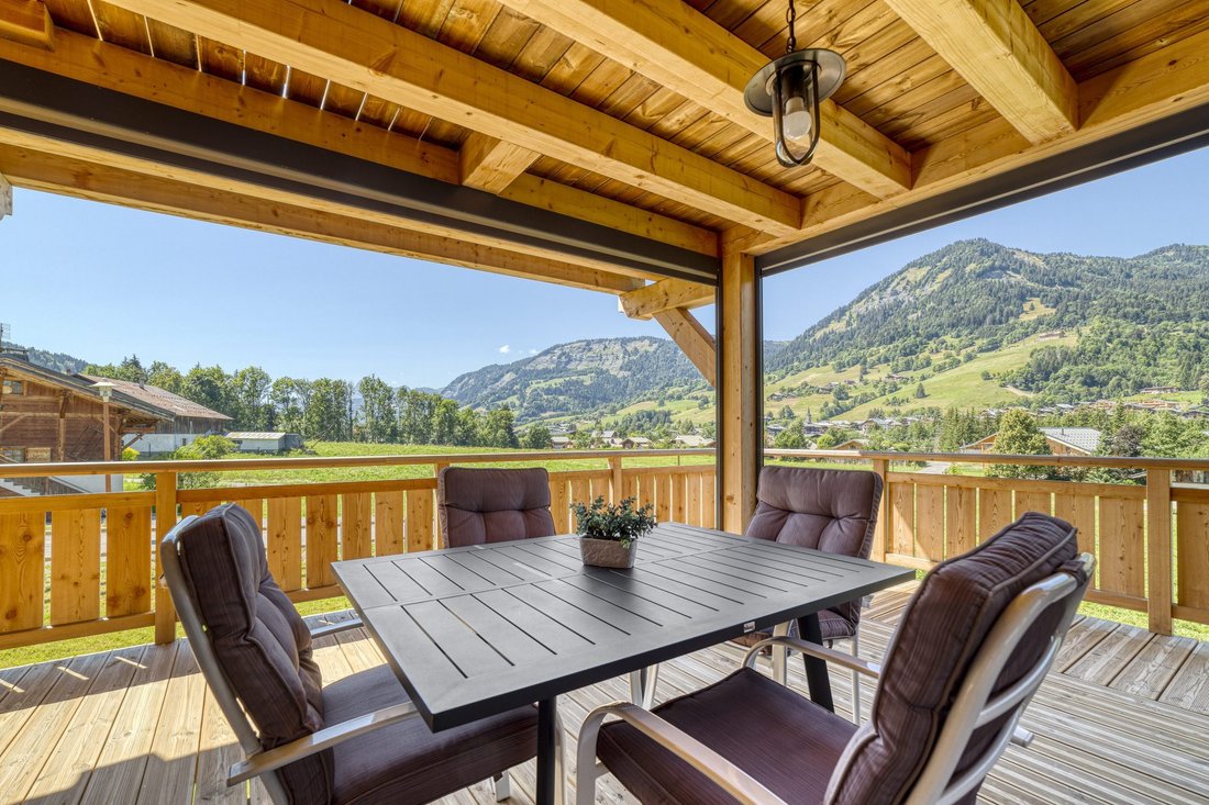Chalet in Praz-sur-Arly, Auvergne-Rhône-Alpes, France 1 - 17536167
