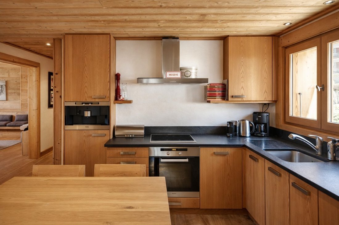 Apartment in Megève, Auvergne-Rhône-Alpes, France 4 - 15581262