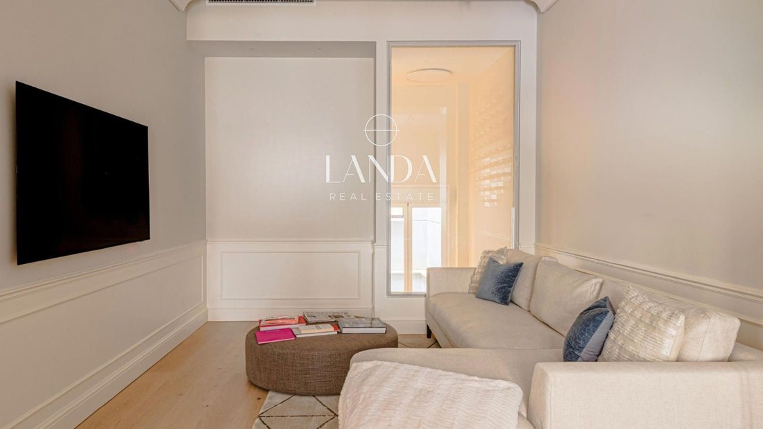 Apartment in Chamberi, Madrid, Spain 4 - 18330242