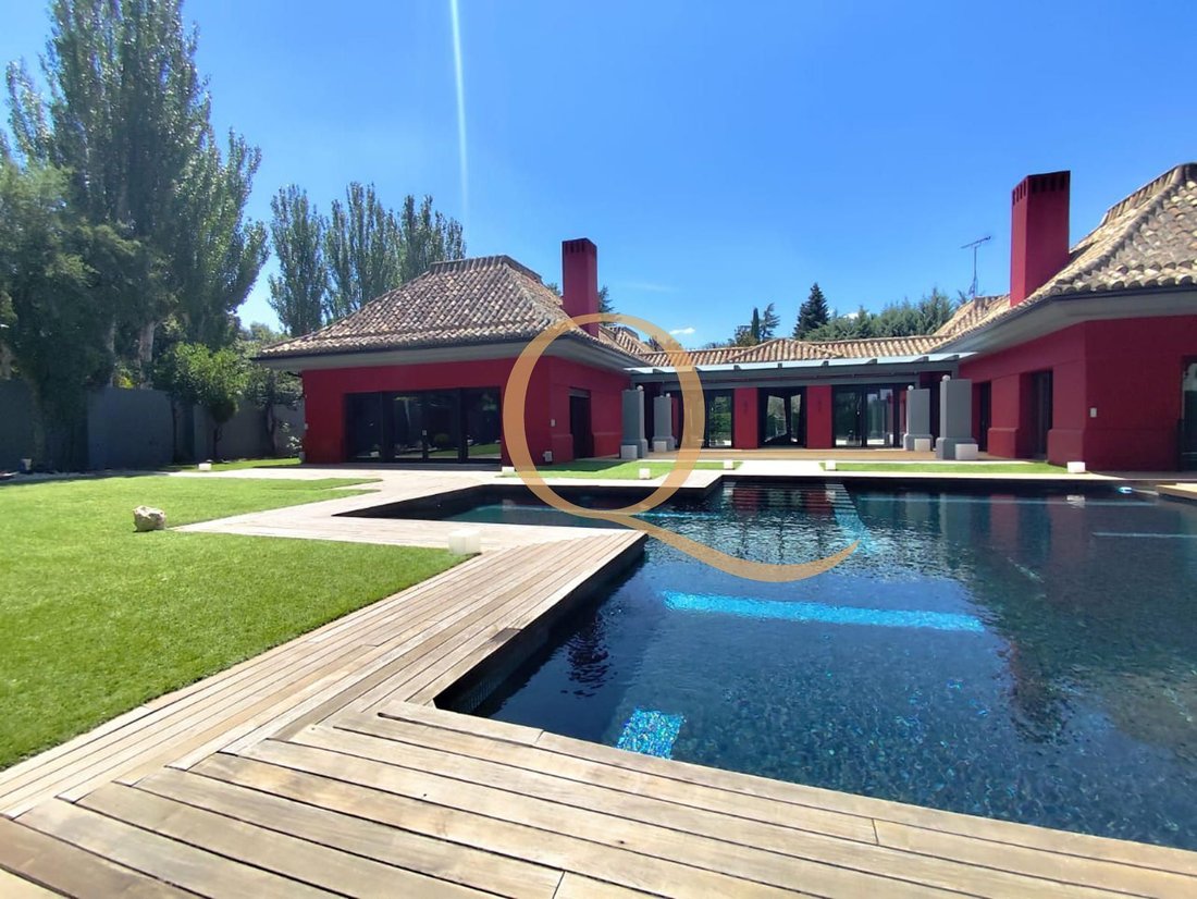 Chalet in La Moraleja, Alcobendas, Comunidad de Madrid 4 - 18329940
