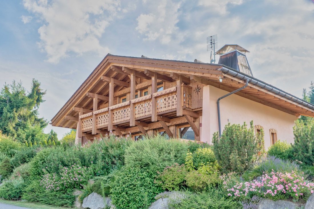 Chalet in Combloux, Auvergne-Rhône-Alpes, France 5 - 17016572
