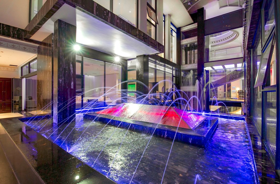 House in Johannesburg, Gauteng, South Africa 4 - 18332216