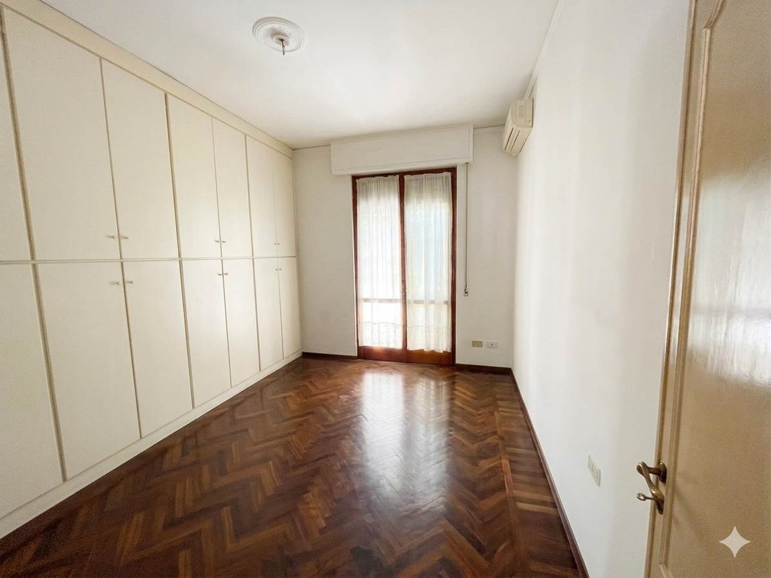 Apartment in Libertà - Savonarola, Florence, Italy 4 - 18331806