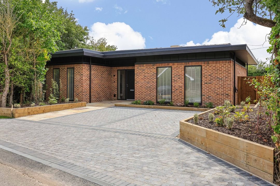 Bungalow in Little Eversden, England 1 - 18329224